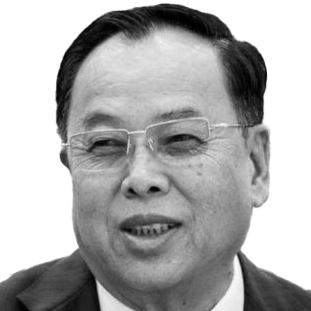 Black and white portrait of Lav Kang